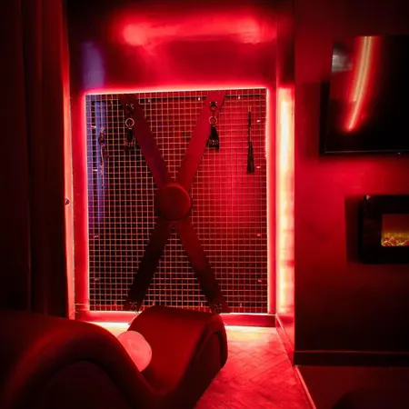 L'interdit A Sensual And Intimate Love